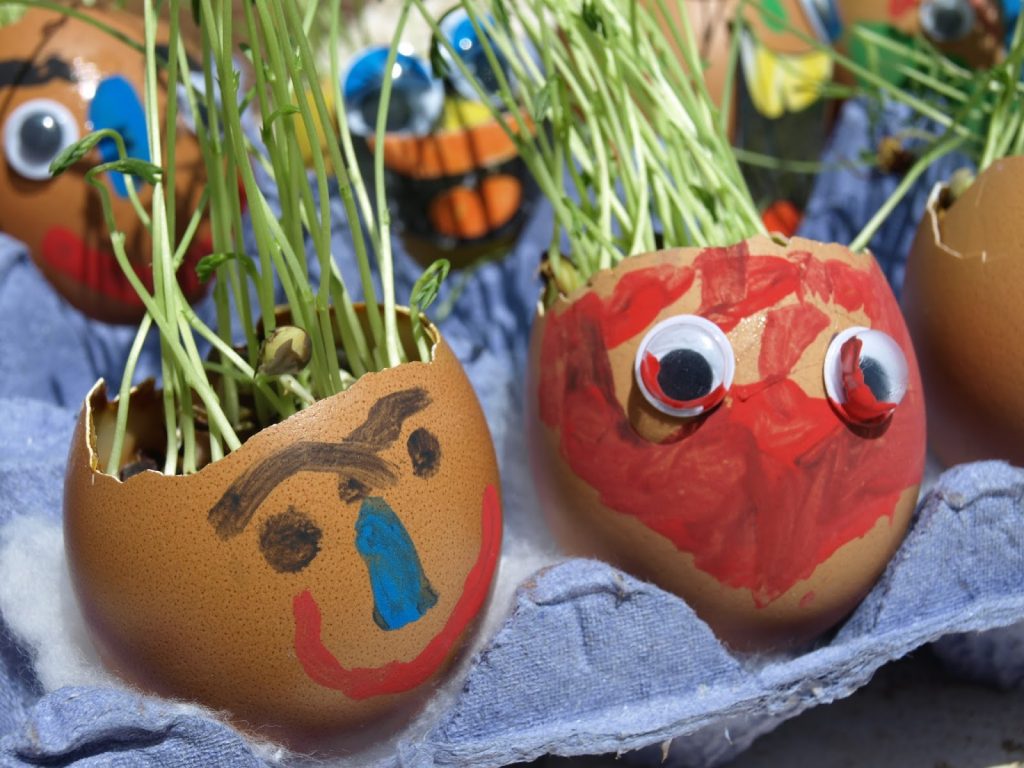 Φτιάχνουμε φατσούλες σε τσόφλια από αυγά