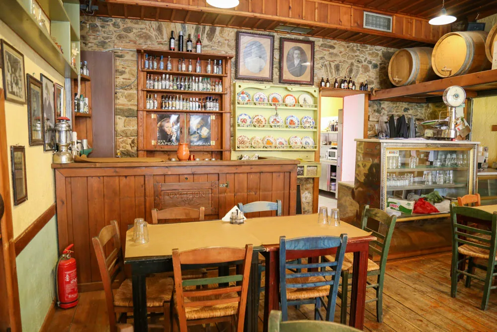 τσιπουράδικο Σπάρτη