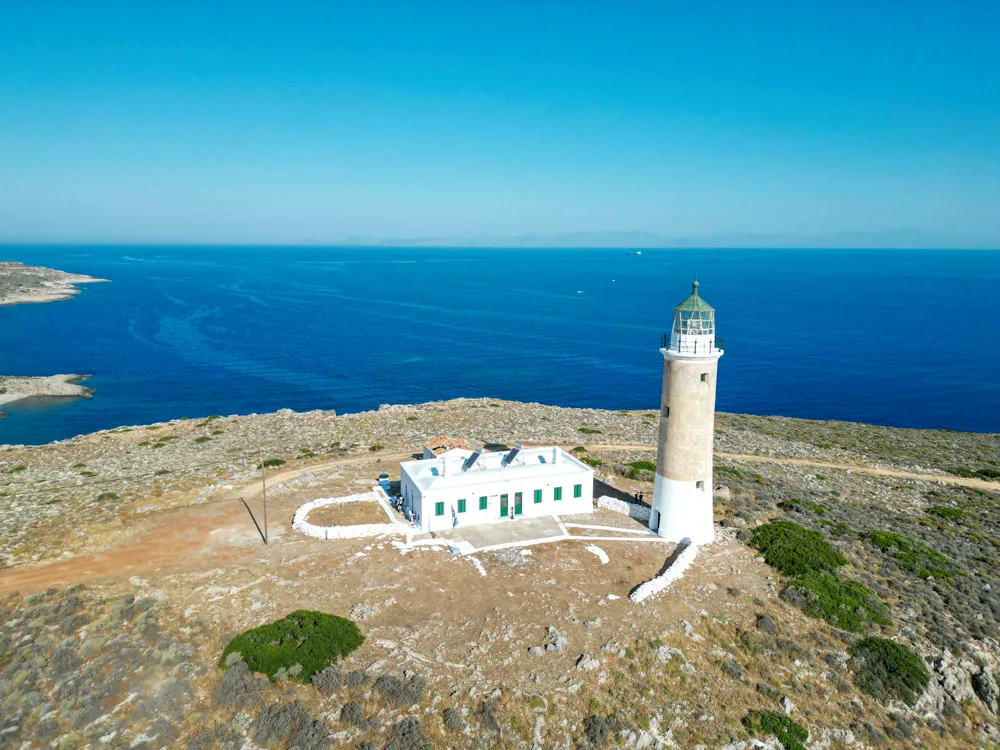 Φάρος Μουδάρι πεζοπορία 