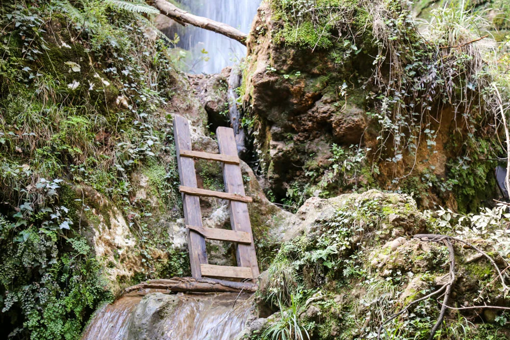 Καταρράκτης Νεμούτας πεζοπορία