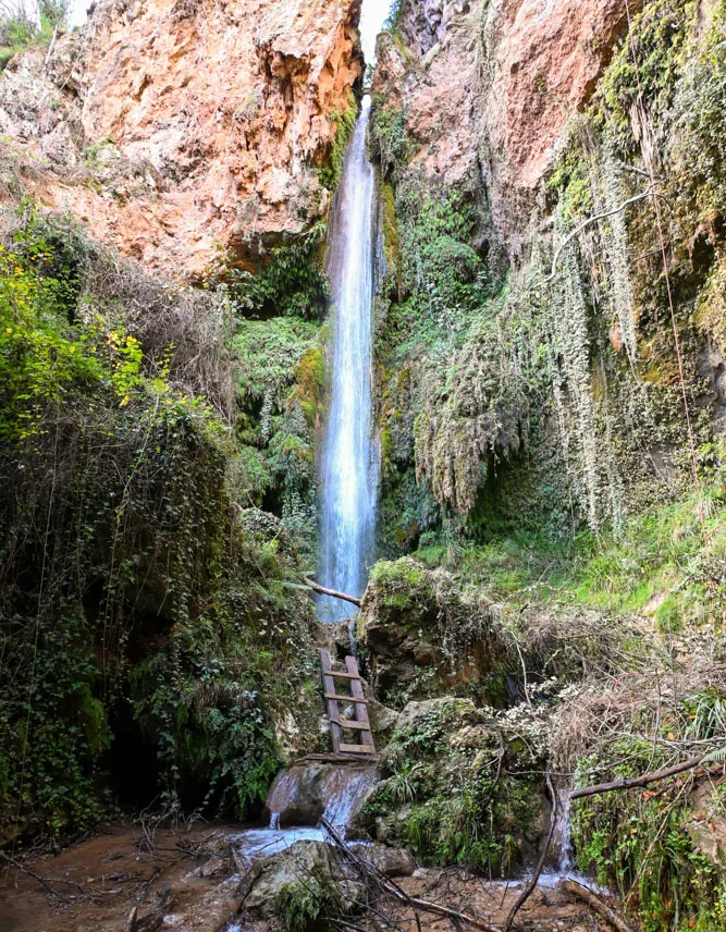 Καταρράκτης Νεμούτας πεζοπορία