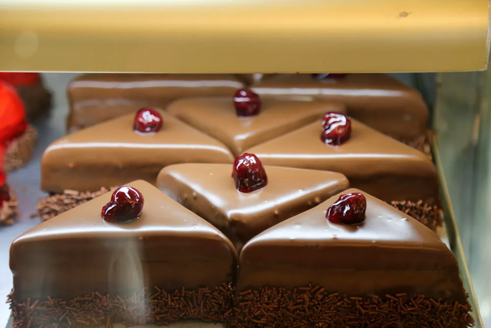 Γλυκιά Φαντασία Ζαχαροπλαστείο Καλαμάτας