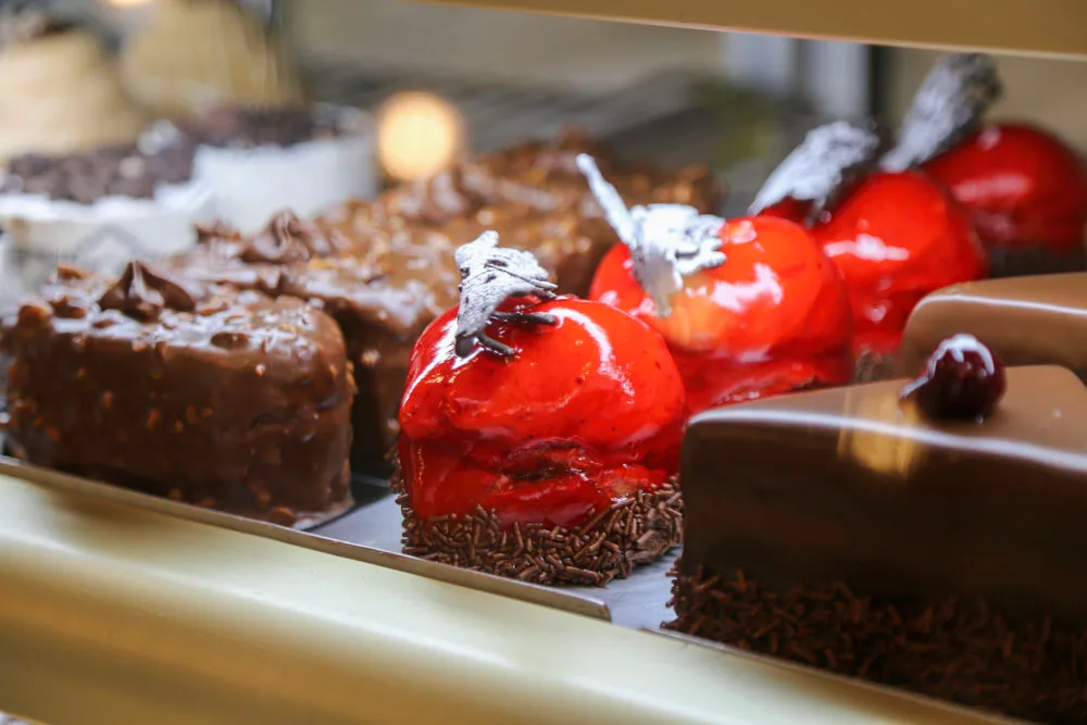 Γλυκιά Φαντασία Ζαχαροπλαστείο Καλαμάτας