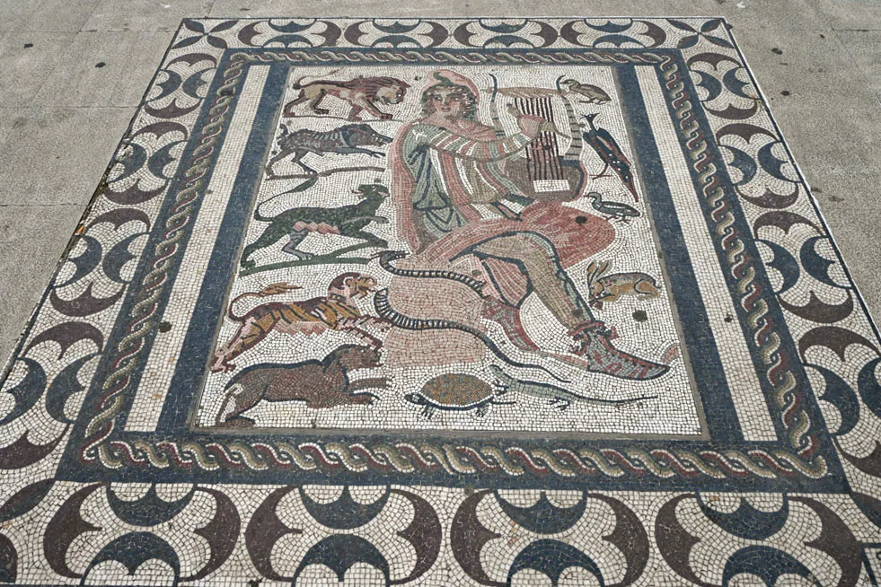 οικία των ψηφιδωτών 